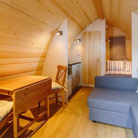 Lupin Glamping Pod Hotel Cheltenham Kültér fotó